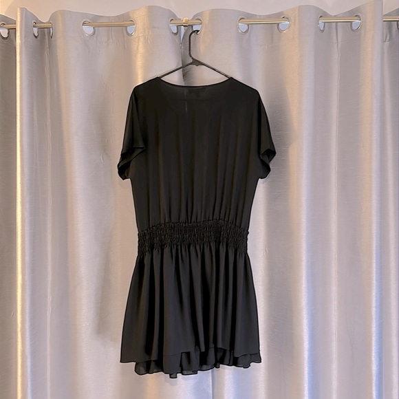 Banana Republic Short Sleeve Flirty Black Dress - Picture 4 of 4